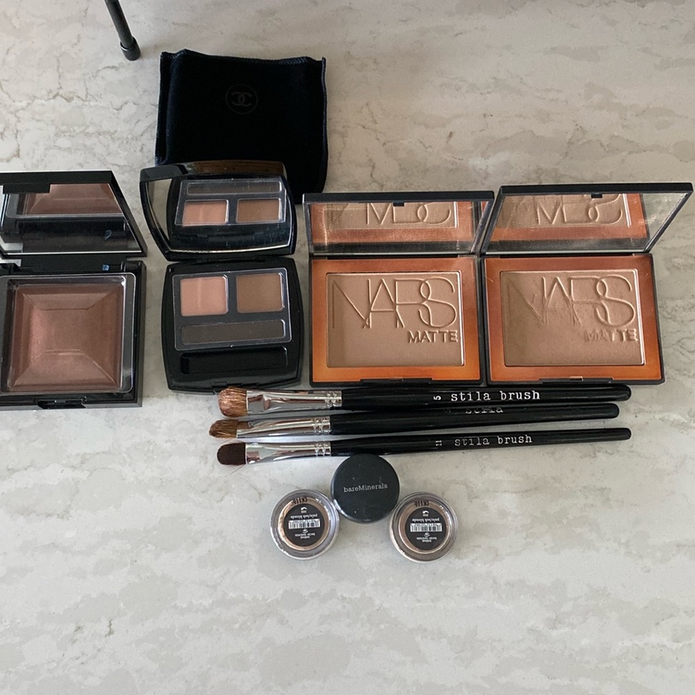 Chanel eyeshadow, Nars Vallarta Matte Bronzer, Bare Minerals Invisible Bronzer